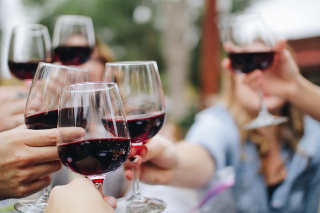 赤ワインは健康や美容に効果があるって本当？